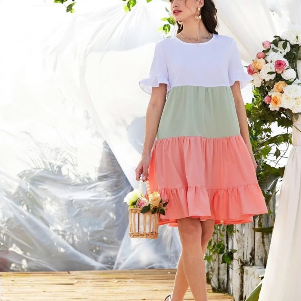 Color block dress - Picture 1 of 5